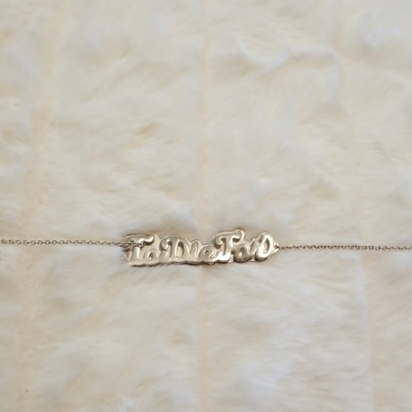 ❤HOLD❤JULES SMITH // "to die for" silver nameplate - Picture 6 of 7